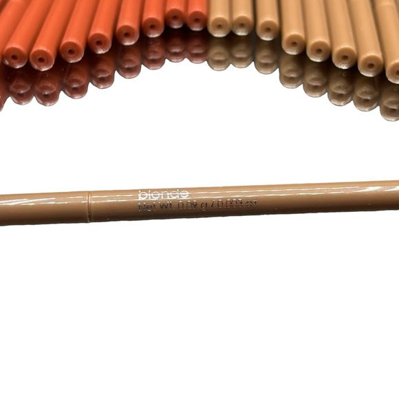 Glo Minerals Glo Skin Beauty 20Piece Lot Micro Browliner .09grams/.003 … - Picture 2 of 3